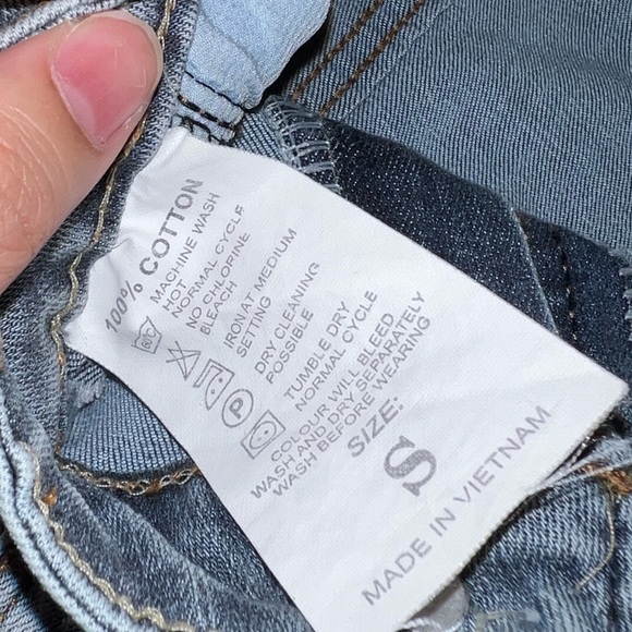 Stretchy Jean Skirt - Picture 5 of 5